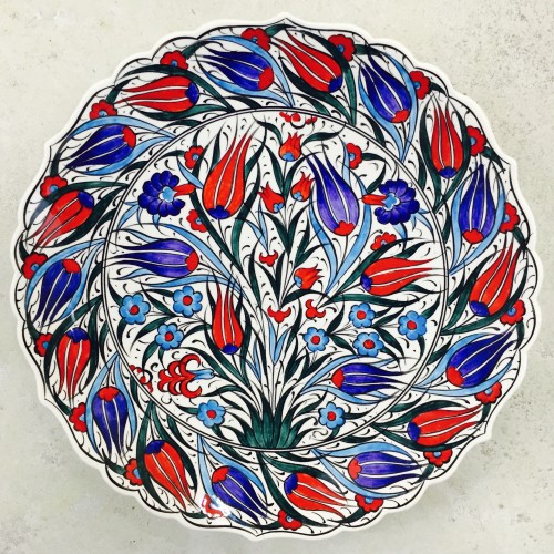 30 cm Plate Colorful Carnation and Tulip Pattern